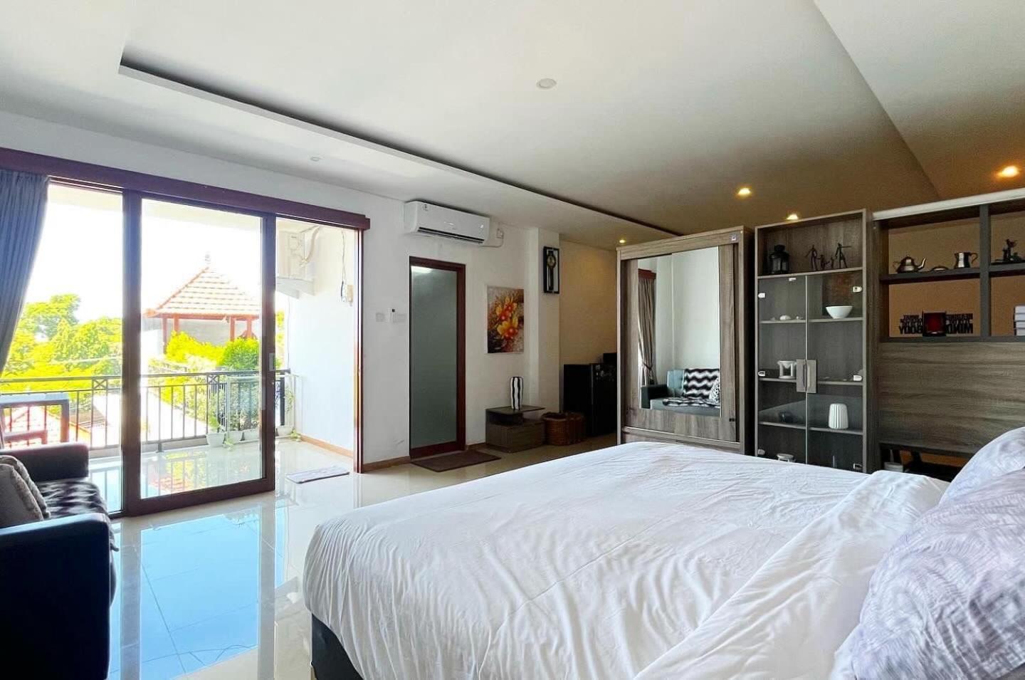 Inb 32 Seminyak (Bali)